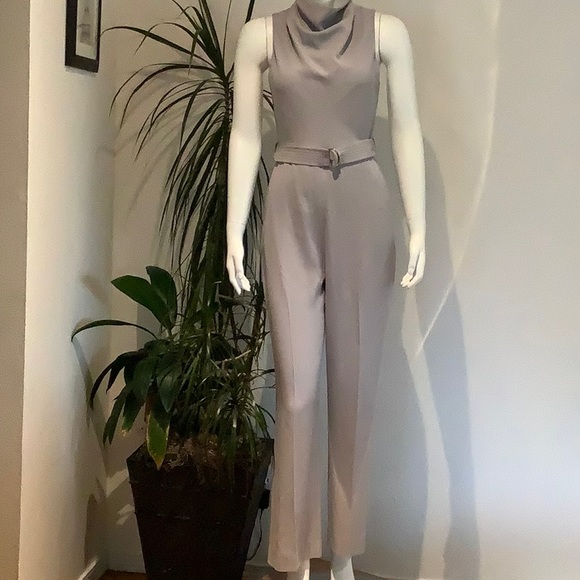 Babaton jumpsuit - Picture 2 of 13